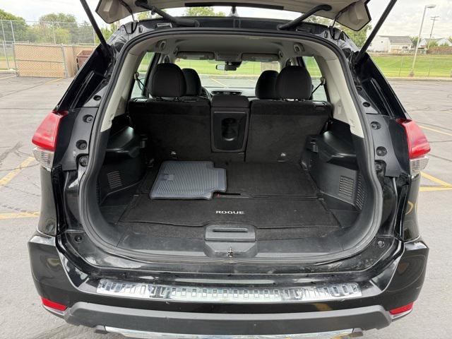 used 2019 Nissan Rogue car, priced at $15,284