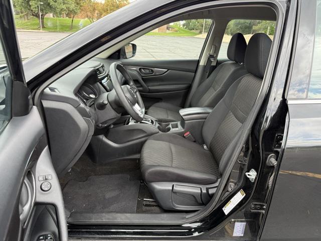 used 2019 Nissan Rogue car, priced at $15,284
