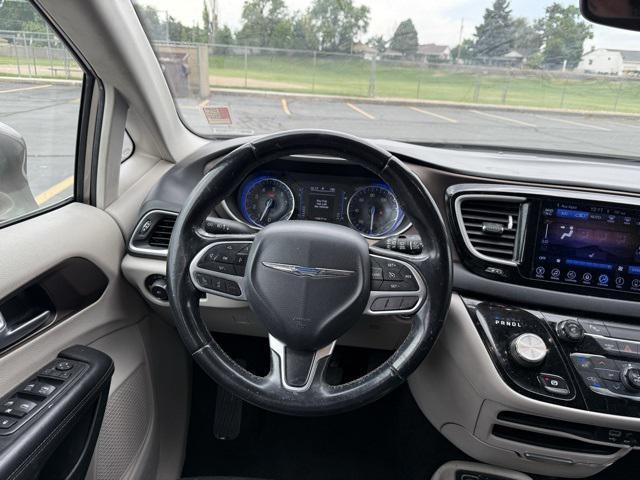 used 2017 Chrysler Pacifica car, priced at $8,500