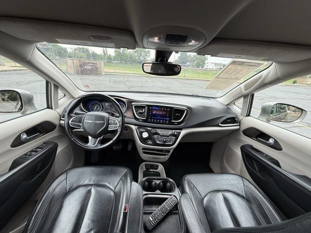 used 2017 Chrysler Pacifica car, priced at $8,500