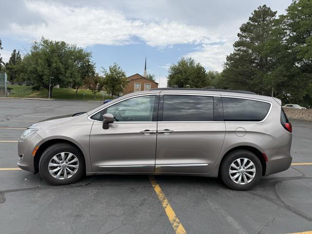used 2017 Chrysler Pacifica car, priced at $8,500