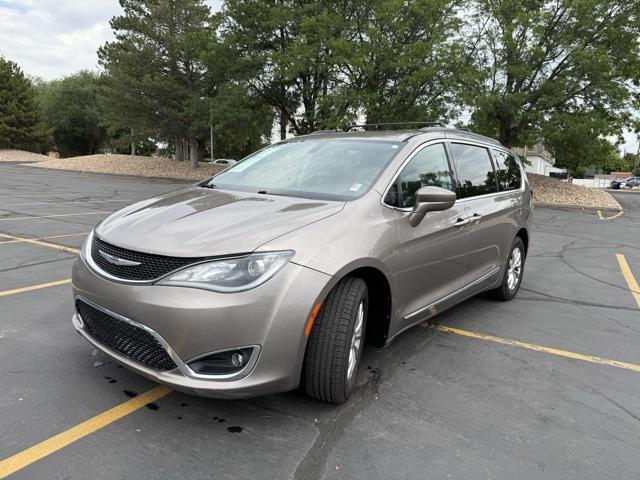used 2017 Chrysler Pacifica car, priced at $8,500