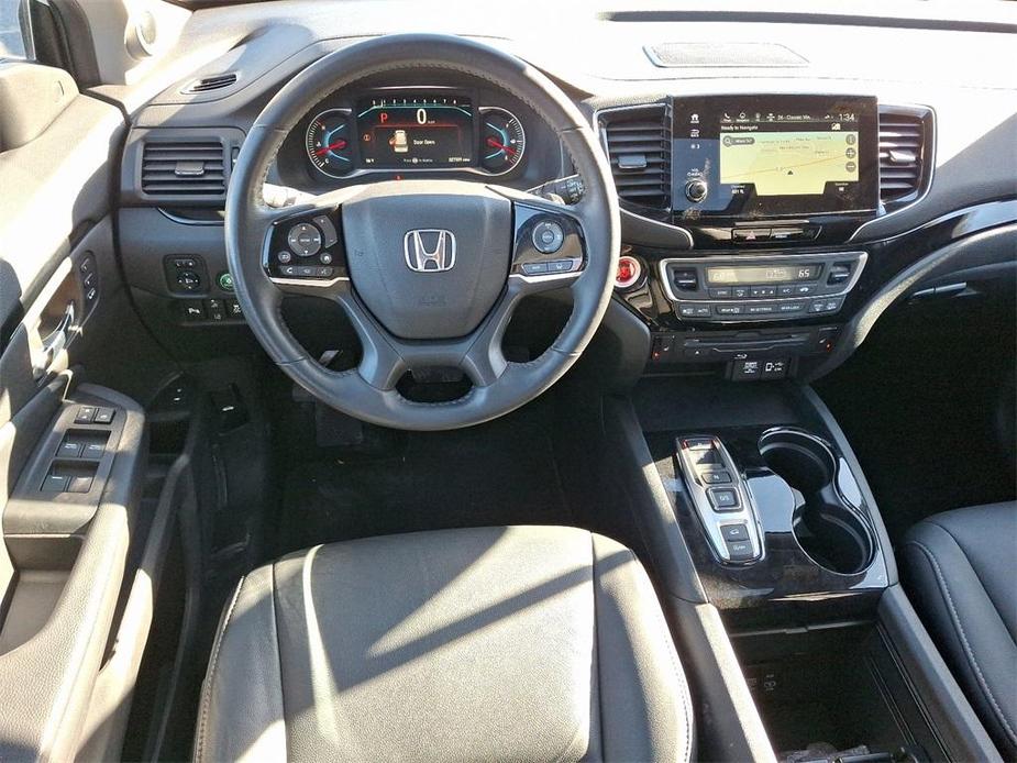 used 2022 Honda Pilot car, priced at $35,799