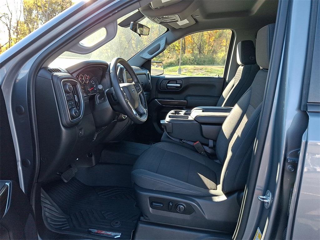 used 2021 Chevrolet Silverado 1500 car, priced at $40,399