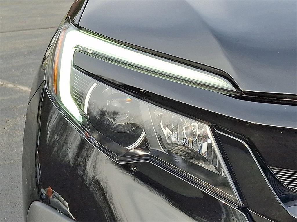 used 2022 Honda Pilot car, priced at $28,899