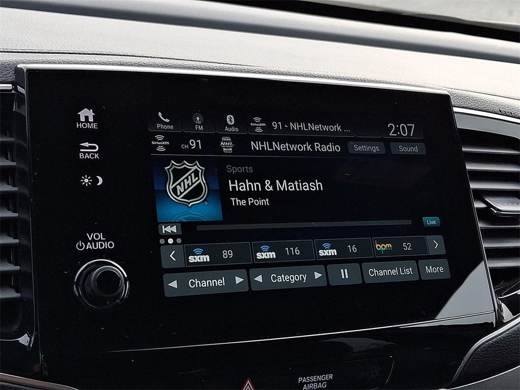 used 2022 Honda Pilot car, priced at $28,899