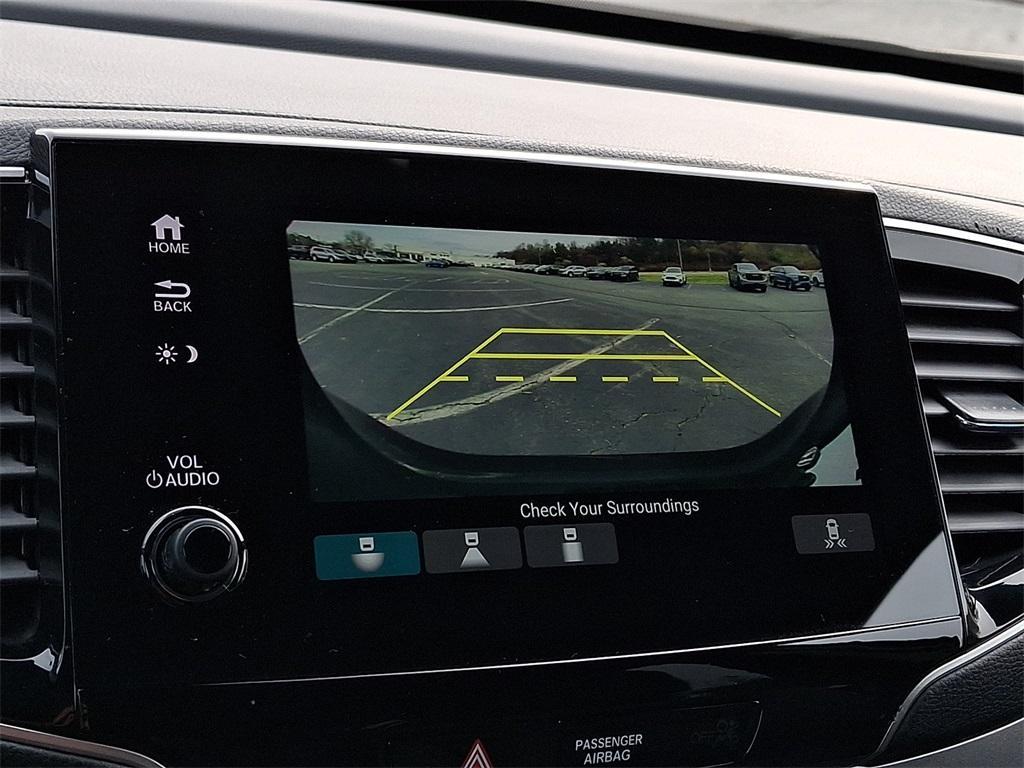 used 2022 Honda Pilot car, priced at $28,899