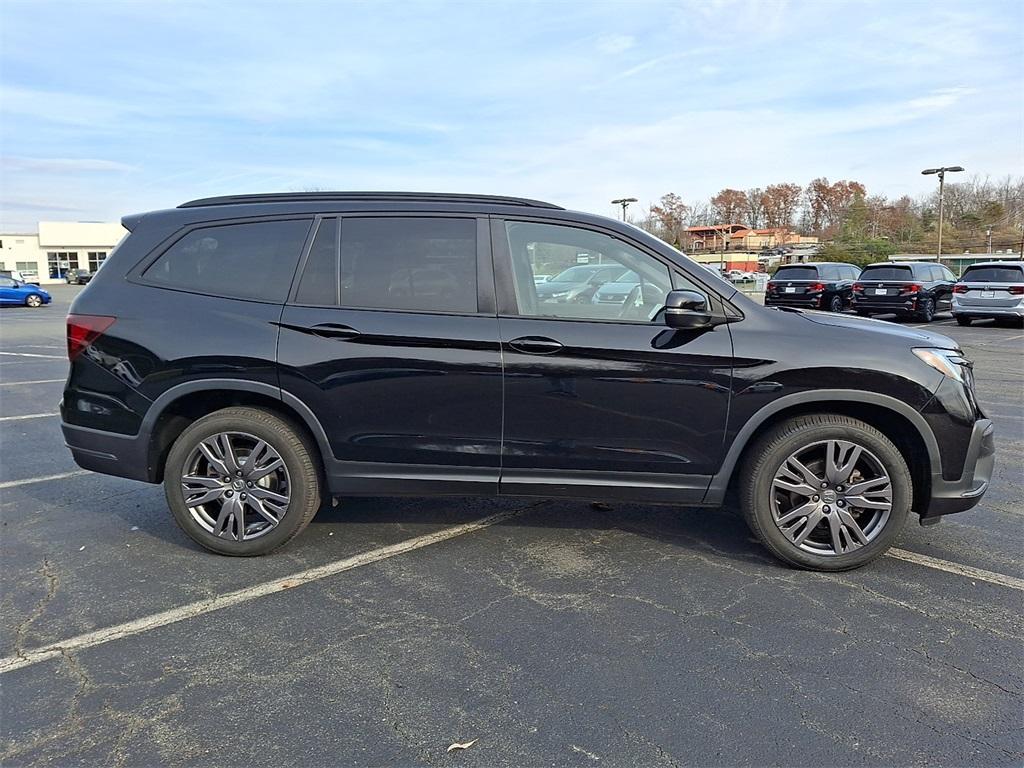 used 2022 Honda Pilot car, priced at $28,899