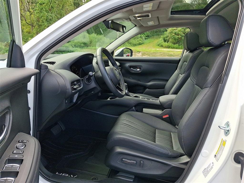 used 2024 Honda HR-V car, priced at $30,499