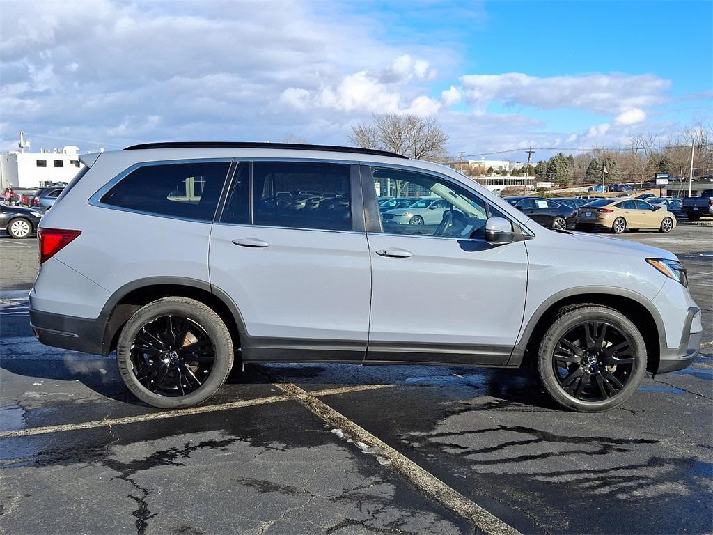 used 2022 Honda Pilot car, priced at $32,999