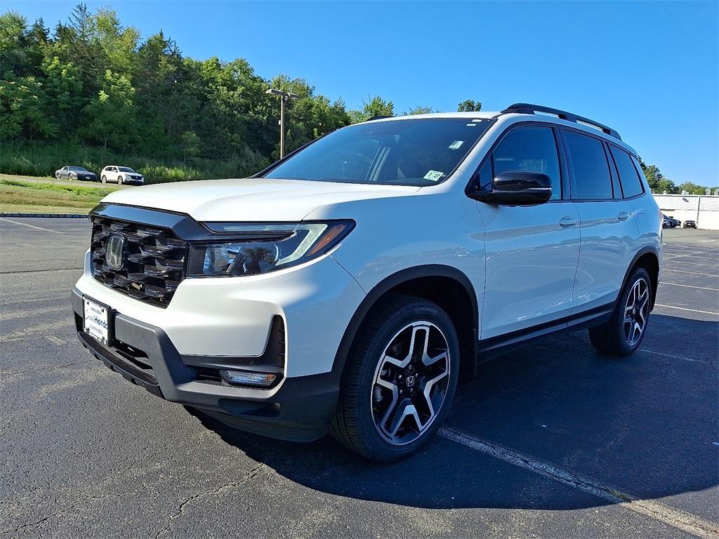 used 2022 Honda Passport car, priced at $32,899