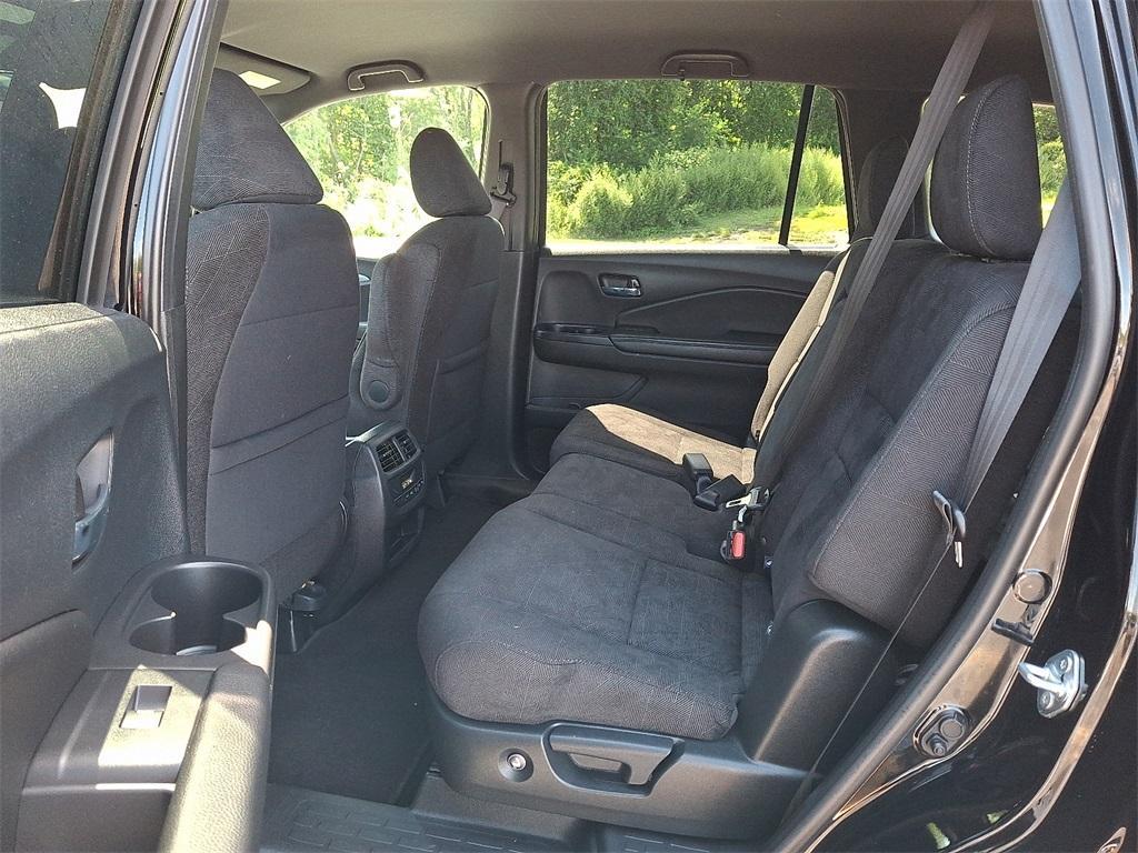 used 2022 Honda Pilot car, priced at $31,699