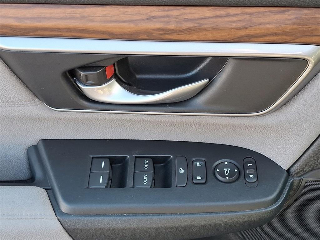 used 2022 Honda CR-V car, priced at $27,899