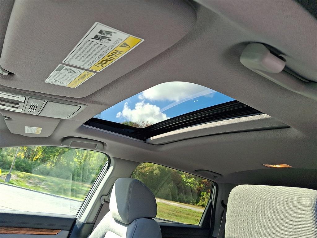 used 2022 Honda CR-V car, priced at $27,899