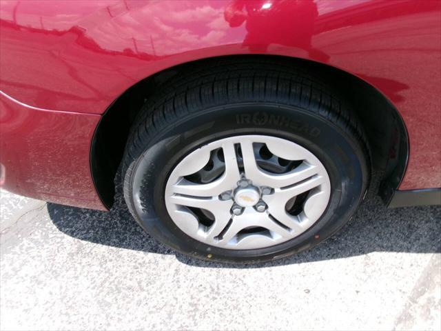 used 2009 Ford Fusion car, priced at $7,995