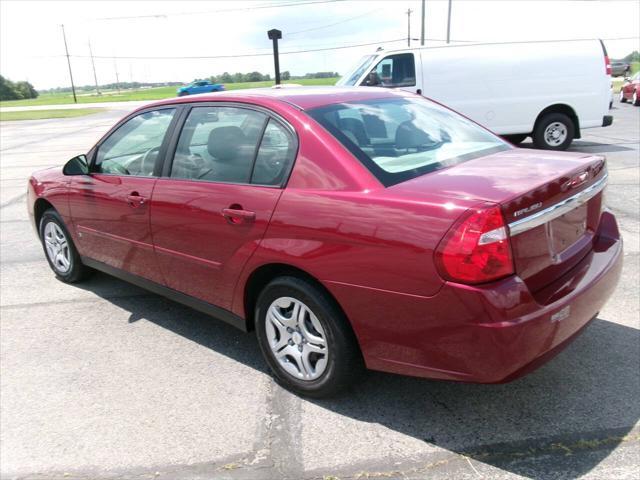 used 2009 Ford Fusion car, priced at $7,995