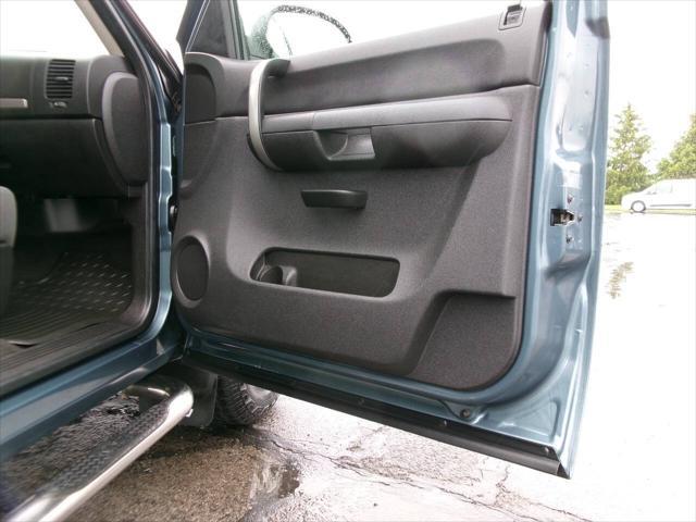 used 2008 Chevrolet Silverado 1500 car, priced at $13,900