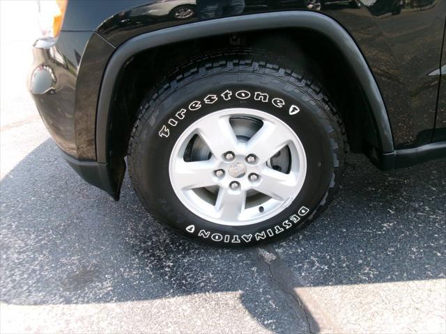 used 2011 Jeep Grand Cherokee car, priced at $12,995