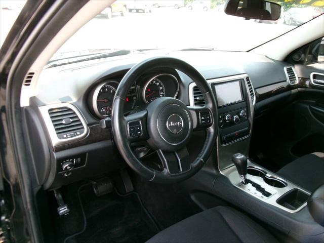 used 2011 Jeep Grand Cherokee car, priced at $12,995