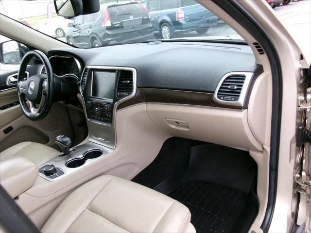 used 2014 Jeep Grand Cherokee car, priced at $19,900