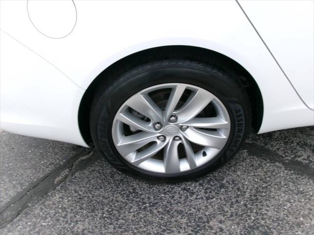 used 2015 Buick Regal car, priced at $13,900