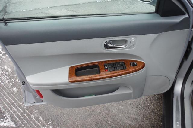 used 2006 Buick LaCrosse car, priced at $5,995