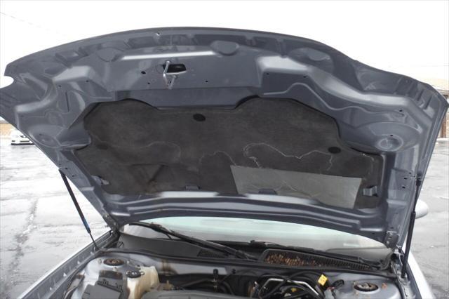 used 2006 Buick LaCrosse car, priced at $5,995