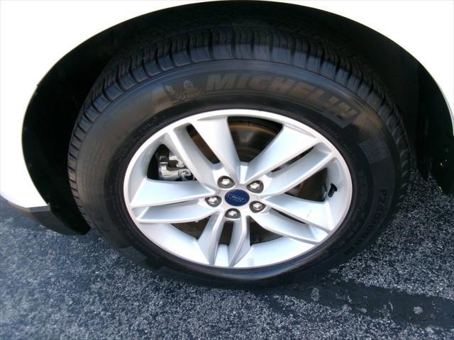 used 2015 Ford Edge car, priced at $15,700