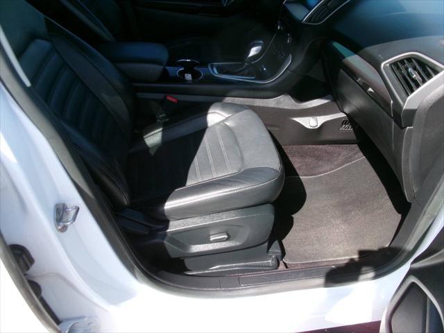 used 2015 Ford Edge car, priced at $15,700