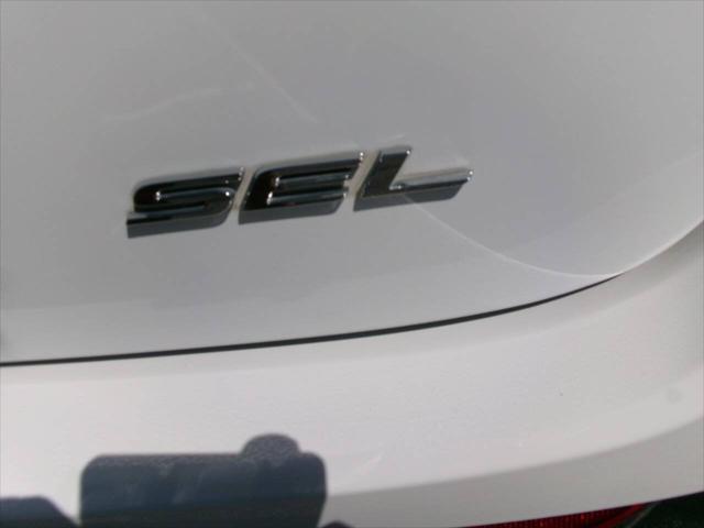 used 2015 Ford Edge car, priced at $15,700