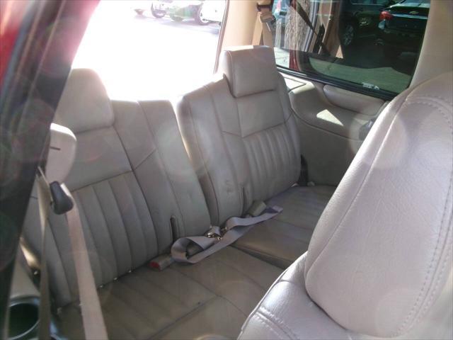 used 2002 Pontiac Montana car, priced at $4,995