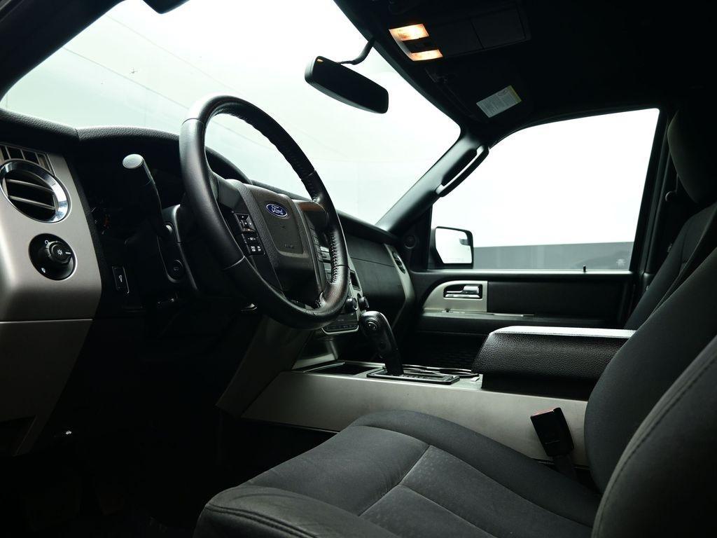 used 2017 Ford Expedition car, priced at $8,999