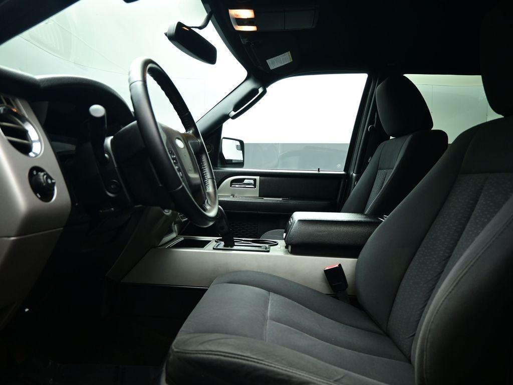 used 2017 Ford Expedition car, priced at $8,999