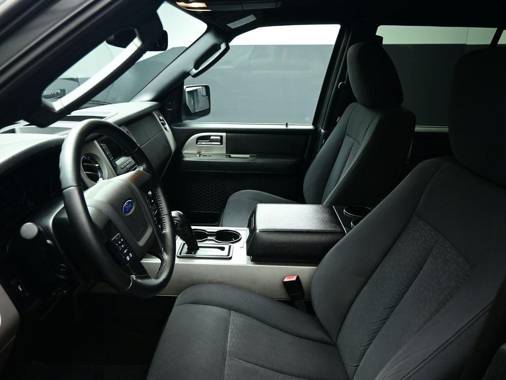 used 2017 Ford Expedition car, priced at $8,999
