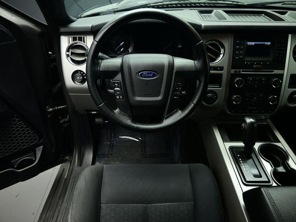 used 2017 Ford Expedition car, priced at $8,999