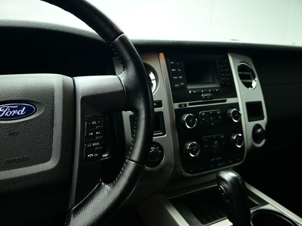 used 2017 Ford Expedition car, priced at $8,999