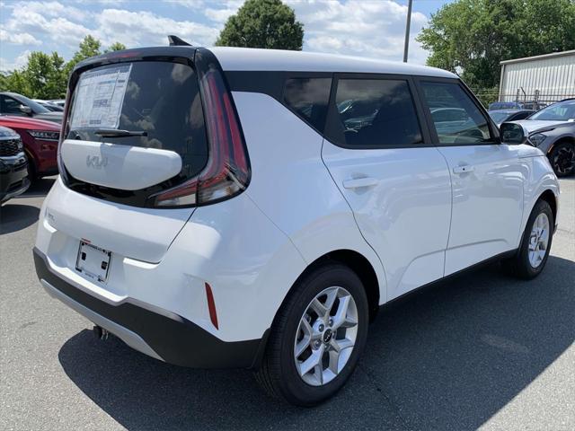 new 2024 Kia Soul car, priced at $25,725