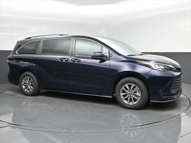 used 2022 Toyota Sienna car, priced at $41,999