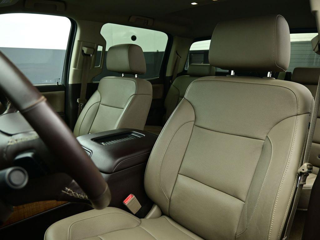 used 2016 GMC Sierra 1500 car, priced at $27,377