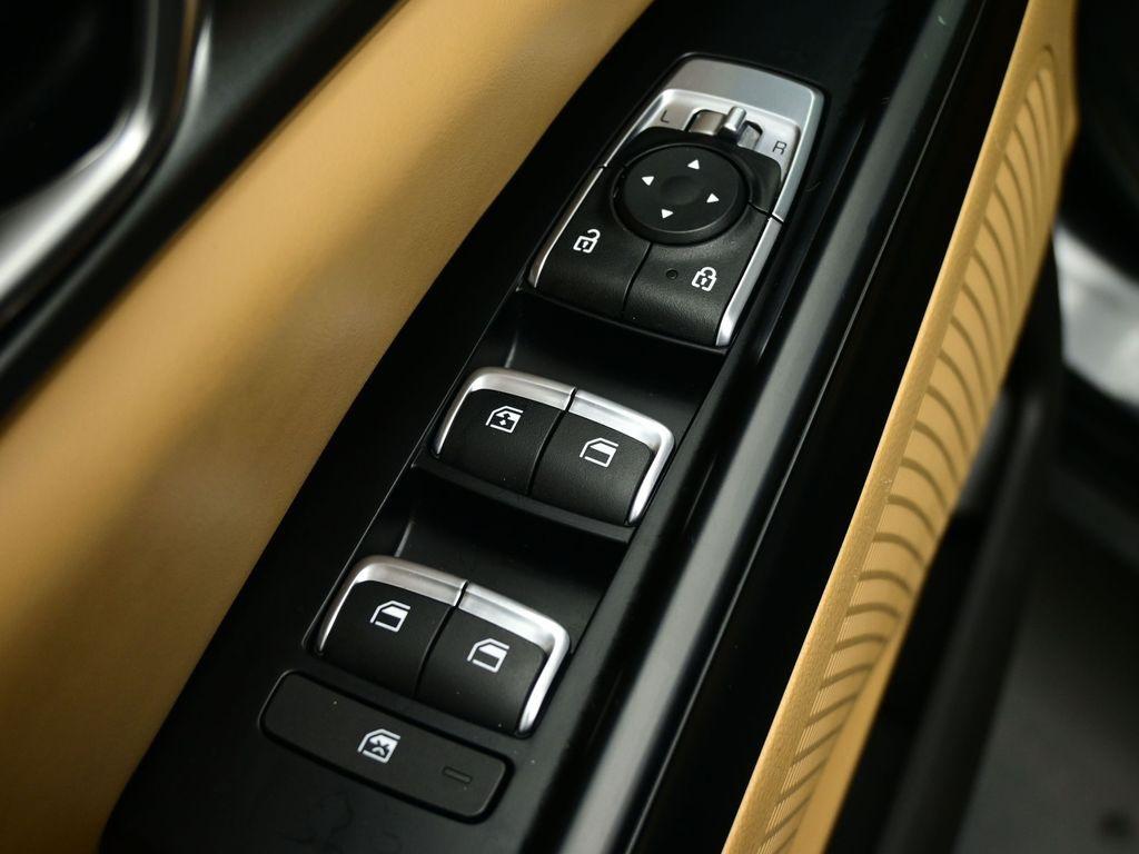 used 2023 Kia Carnival car, priced at $29,217