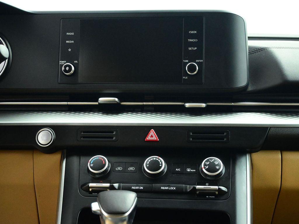 used 2023 Kia Carnival car, priced at $29,217