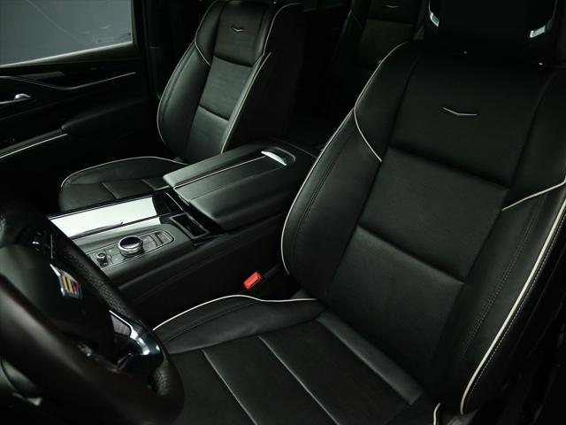 used 2023 Cadillac Escalade ESV car, priced at $62,475