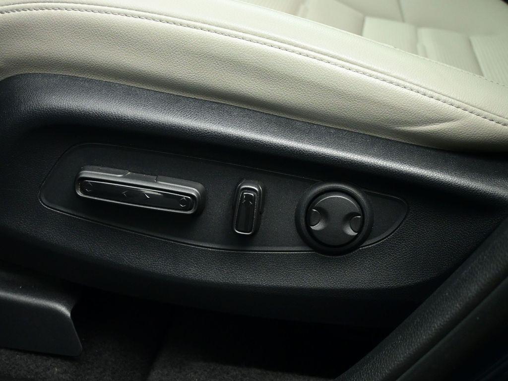 used 2025 Honda CR-V car, priced at $30,720