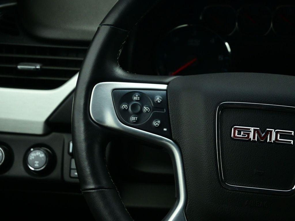 used 2018 GMC Yukon car, priced at $29,287