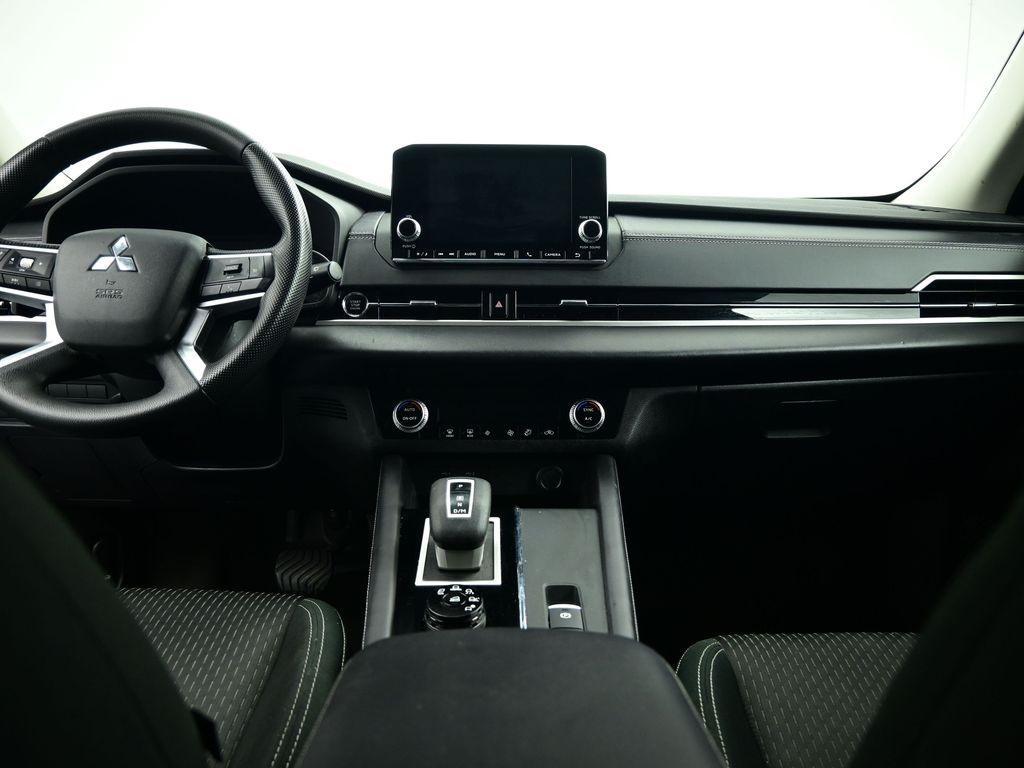 used 2022 Mitsubishi Outlander car, priced at $19,892