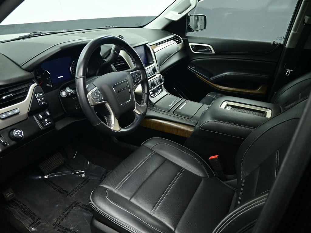 used 2020 GMC Yukon car, priced at $38,975