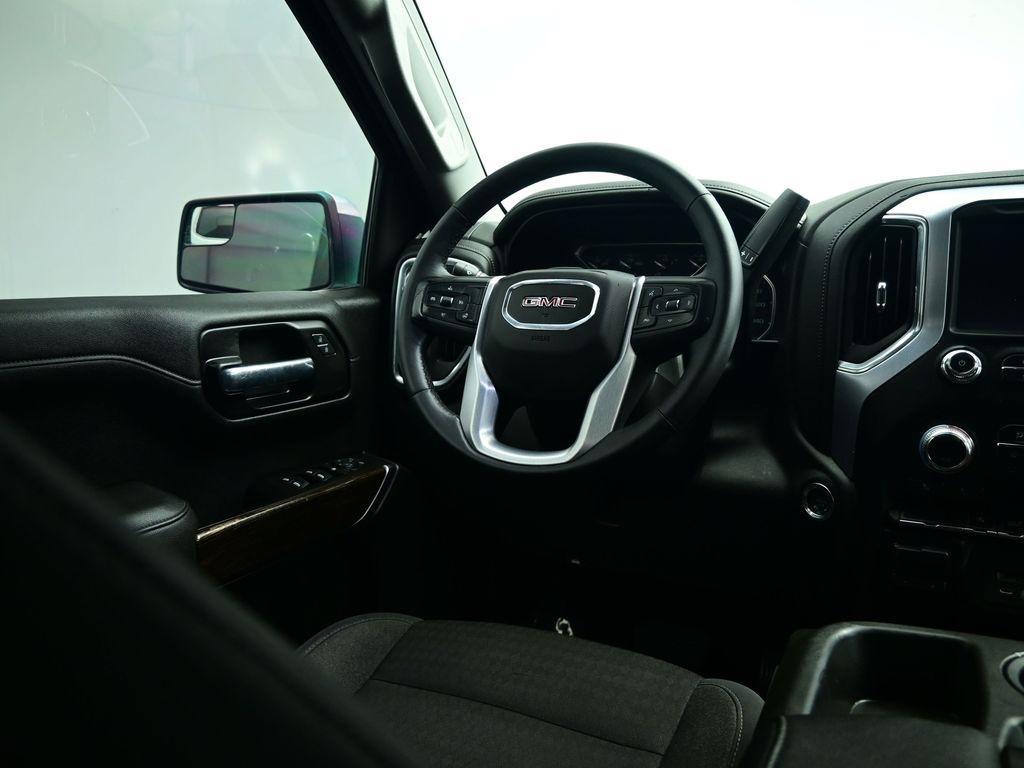 used 2021 GMC Sierra 1500 car, priced at $27,499
