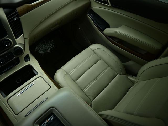 used 2019 GMC Yukon car, priced at $32,999