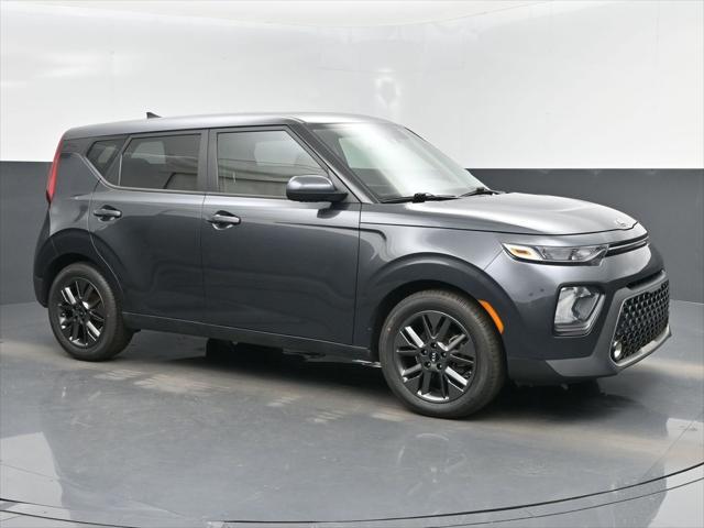 used 2021 Kia Soul car, priced at $15,342