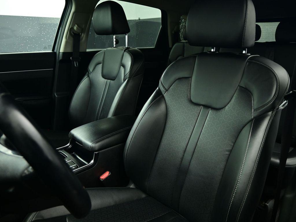 used 2021 Kia Sorento car, priced at $19,780